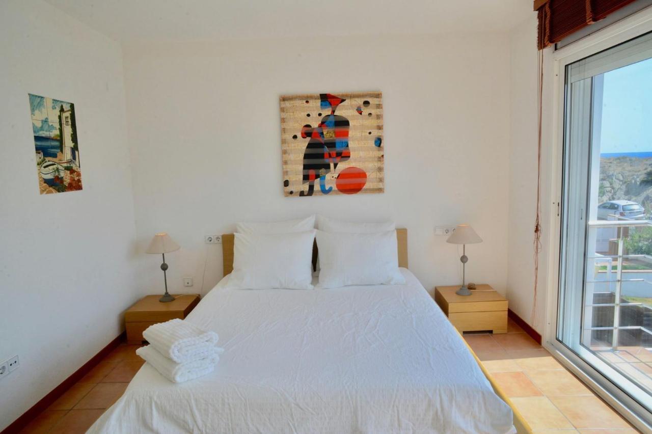 Beachfront Duplex With Terrace And Sea Views - カダケス エクステリア 写真